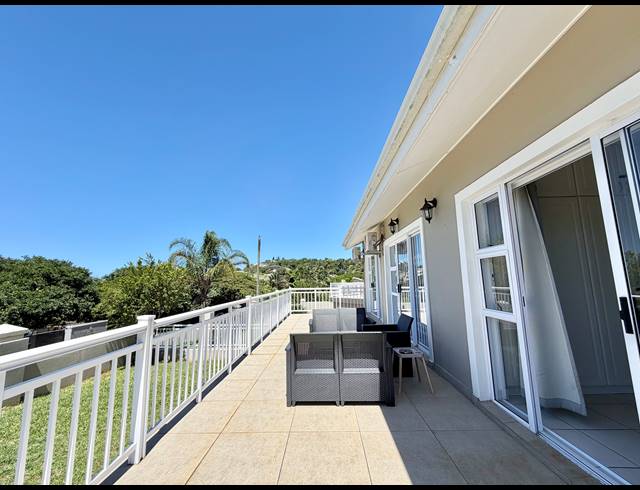 5 BEDROOM HOUSE FOR SALE IN BALLITO CENTRAL